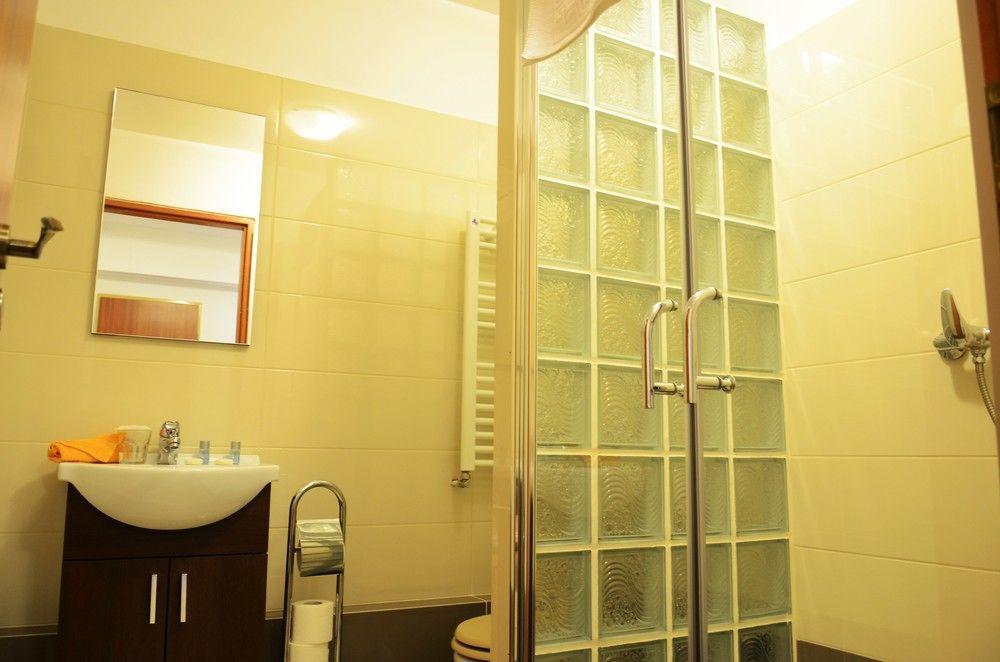 Aparthotel Zorilor クルージュ＝ナポカ エクステリア 写真
